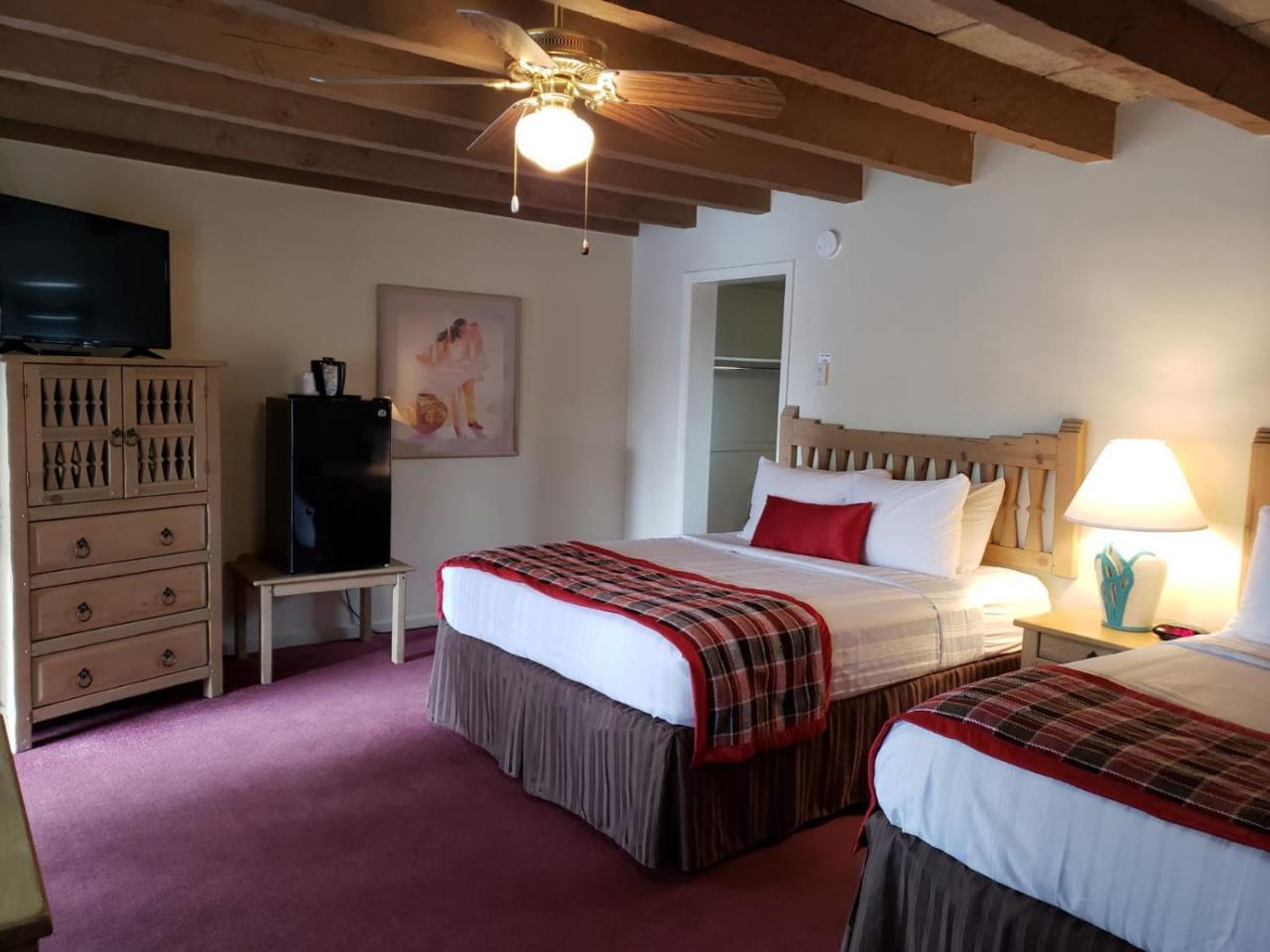 Kachina Lodge Resort And Meeting Center 타오스 외부 사진
