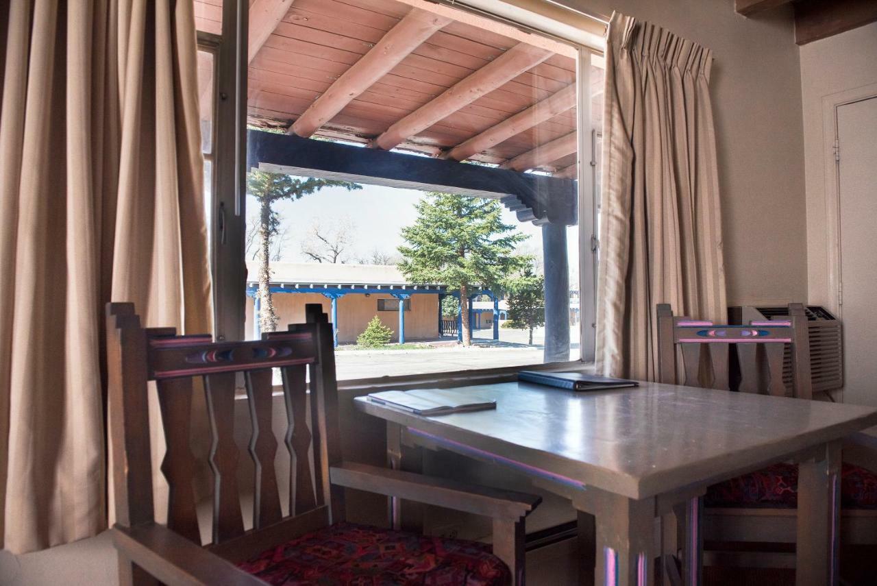 Kachina Lodge Resort And Meeting Center 타오스 외부 사진